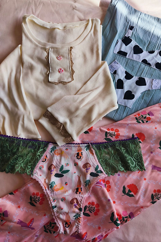 Culotte Less Diosas estampa exclusiva con puntilla verde – Qué Tupé
