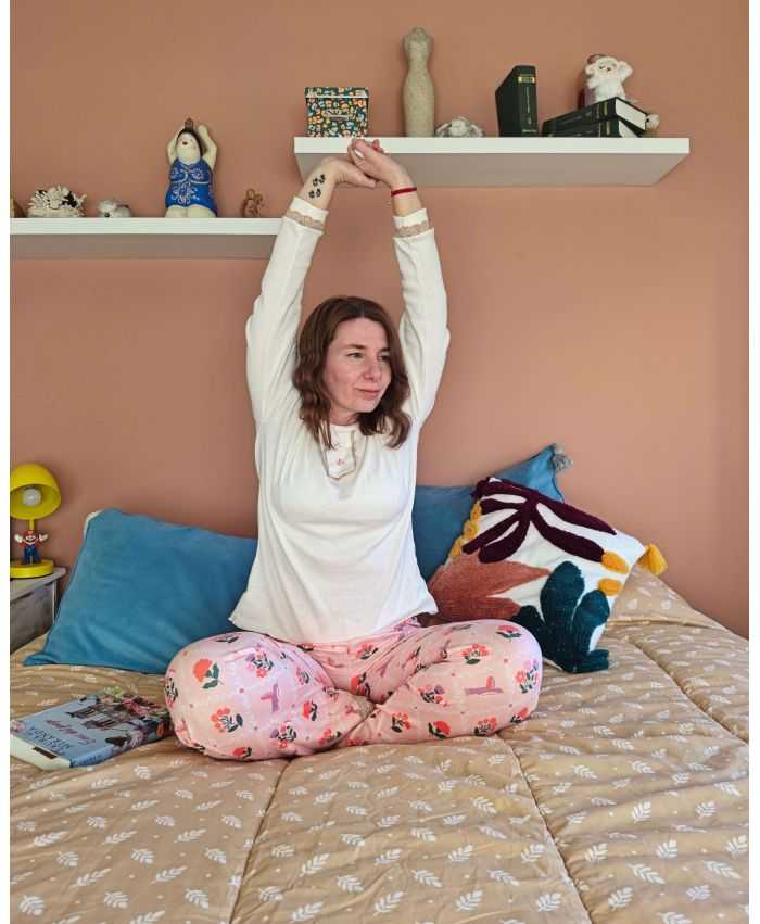 Pijama de invierno para mujer en algodón y modal soft con puntilla y estampado exclusivo