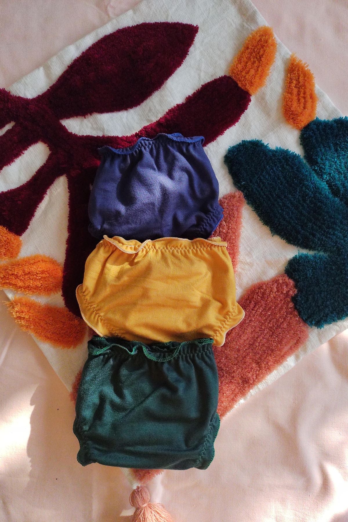 Detalle volados Set de bombachas Fru Fru Bosque – Qué Tupé