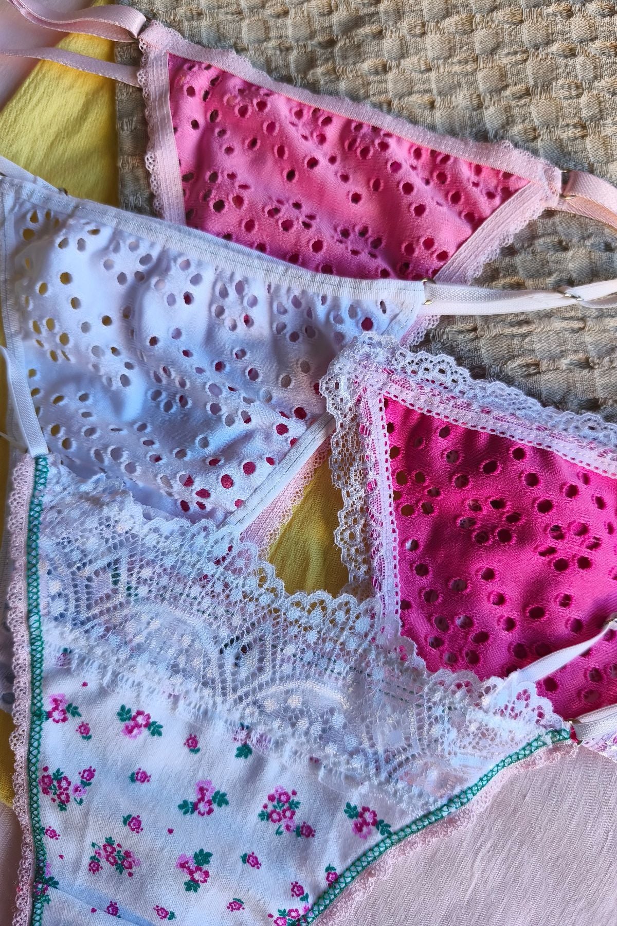 Bombacha less broderie artesanal – Qué Tupé